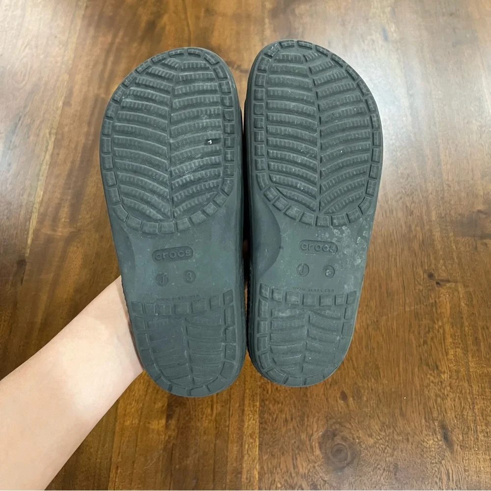 Crocs Classic Slide Sandals Size 3